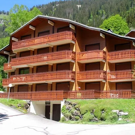 2 Pièces, 5 Personnes, Balcon, Parking - Fr-1-676-159 * Châtel